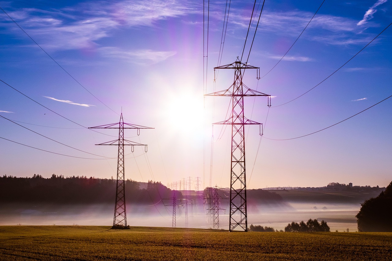 pylon-503935_1280